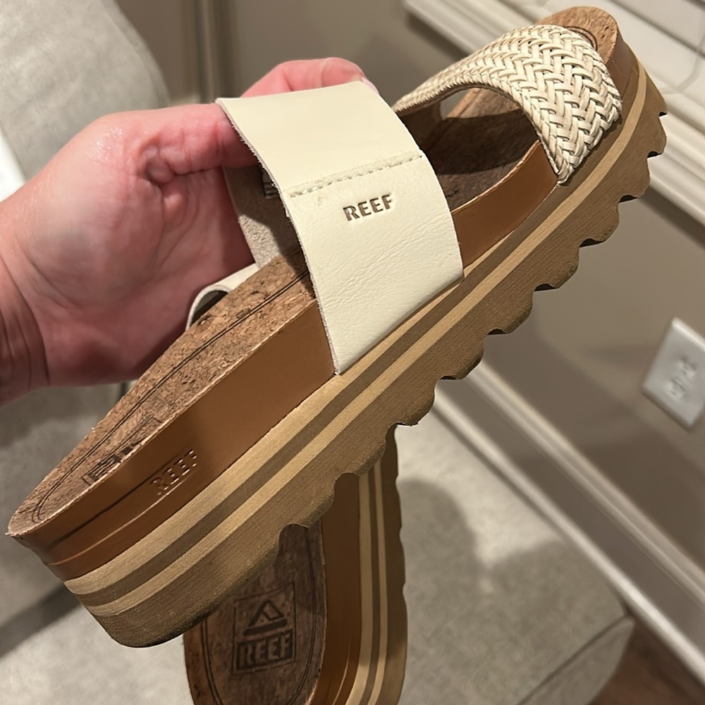 REEF Cushion Vista sandal